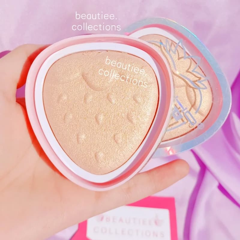 Strawberry highlighter  Rose gold shade