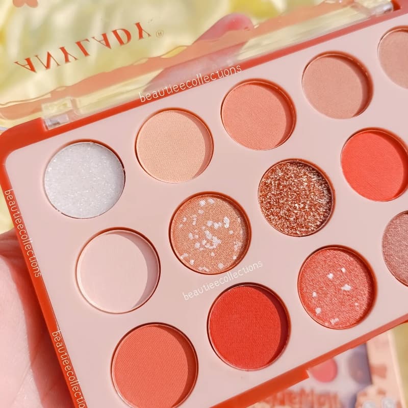 Cookie Moji Anylady Eyeshadow Palette 
