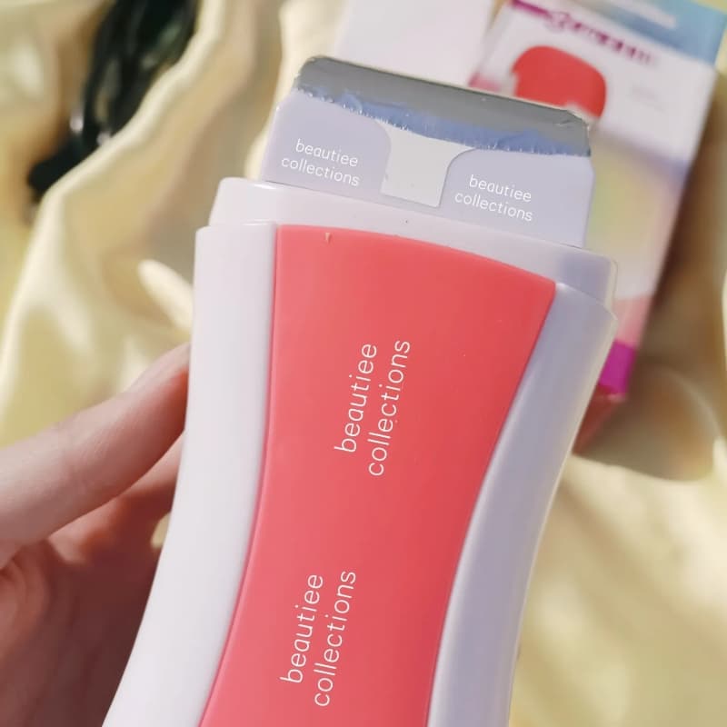Wax machine roll on 