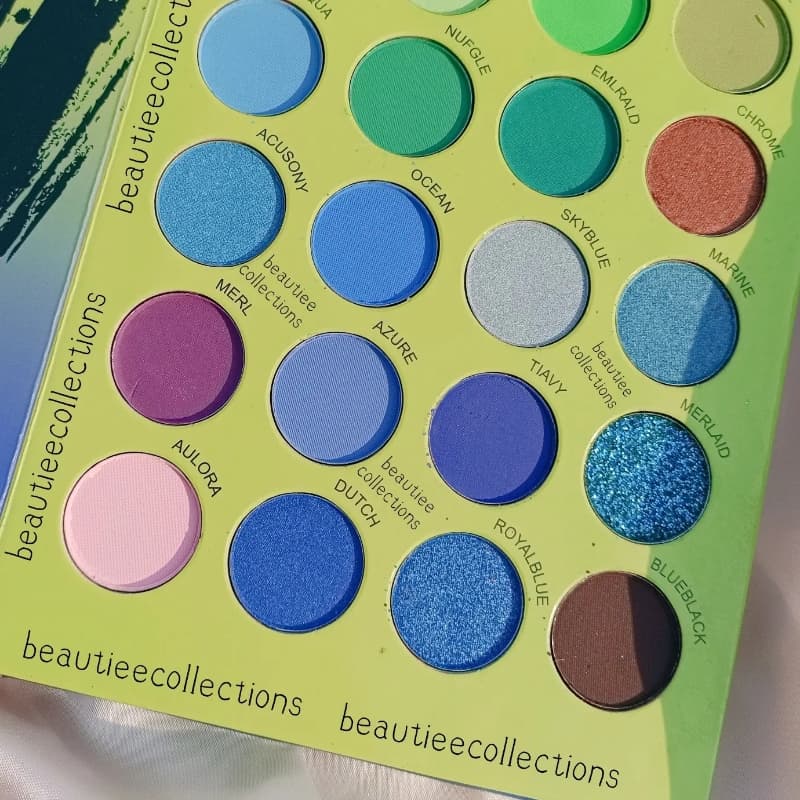 Color book  eyeshadow palette 