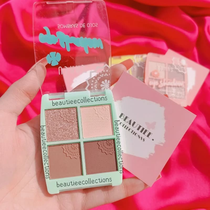 Mini eyeshadow palette
