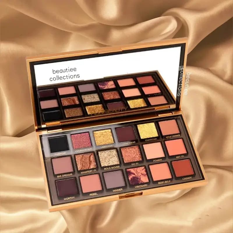 Huda Empowered Eyeshadow Palette 