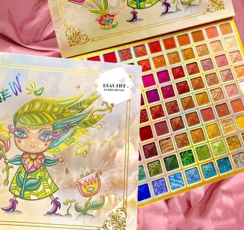 Huda New Large Eye Shadow Pallet